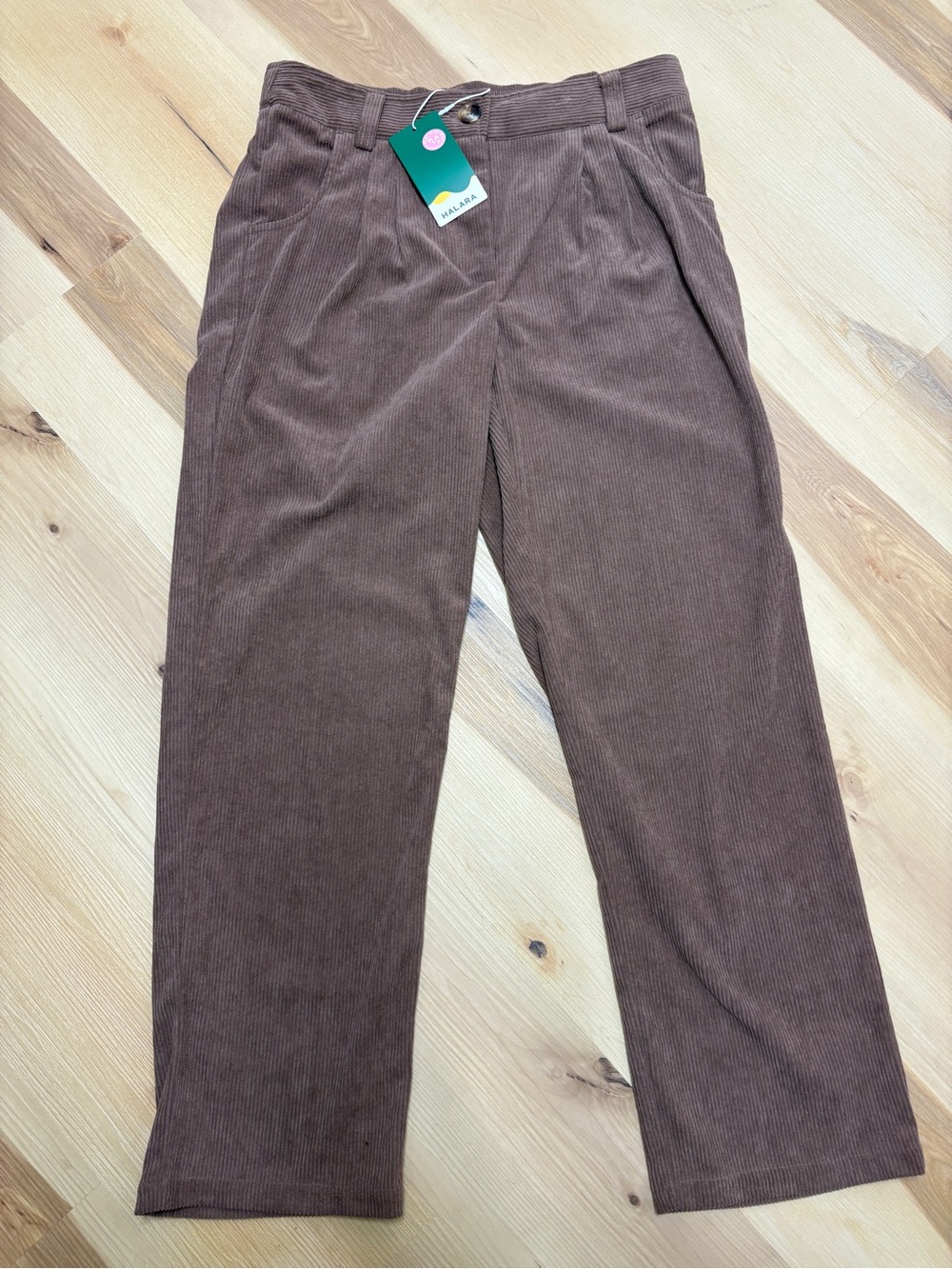 NWT Halara Brown Corduroy High Waisted Pleated Straight Leg Pants Size M Medium